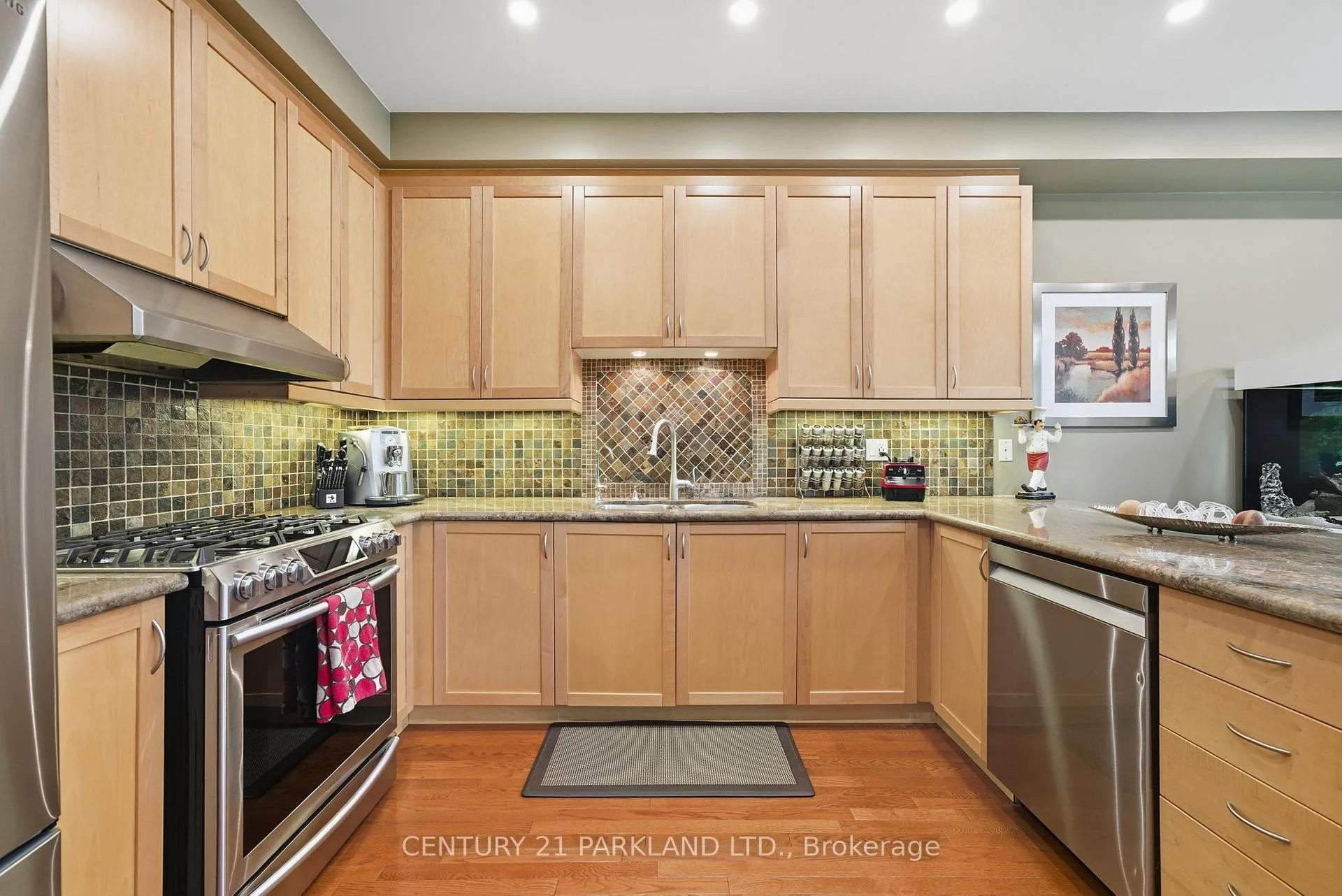 Photo 7 of 18 Turnbridge Road, Aurora, Bayview Wellington — HOMEH