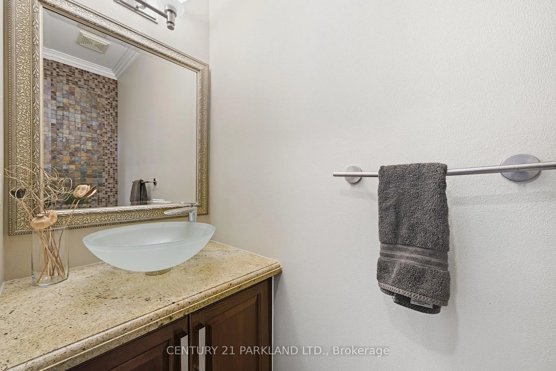 Photo 15 of 18 Turnbridge Road, Aurora, Bayview Wellington — HOMEH