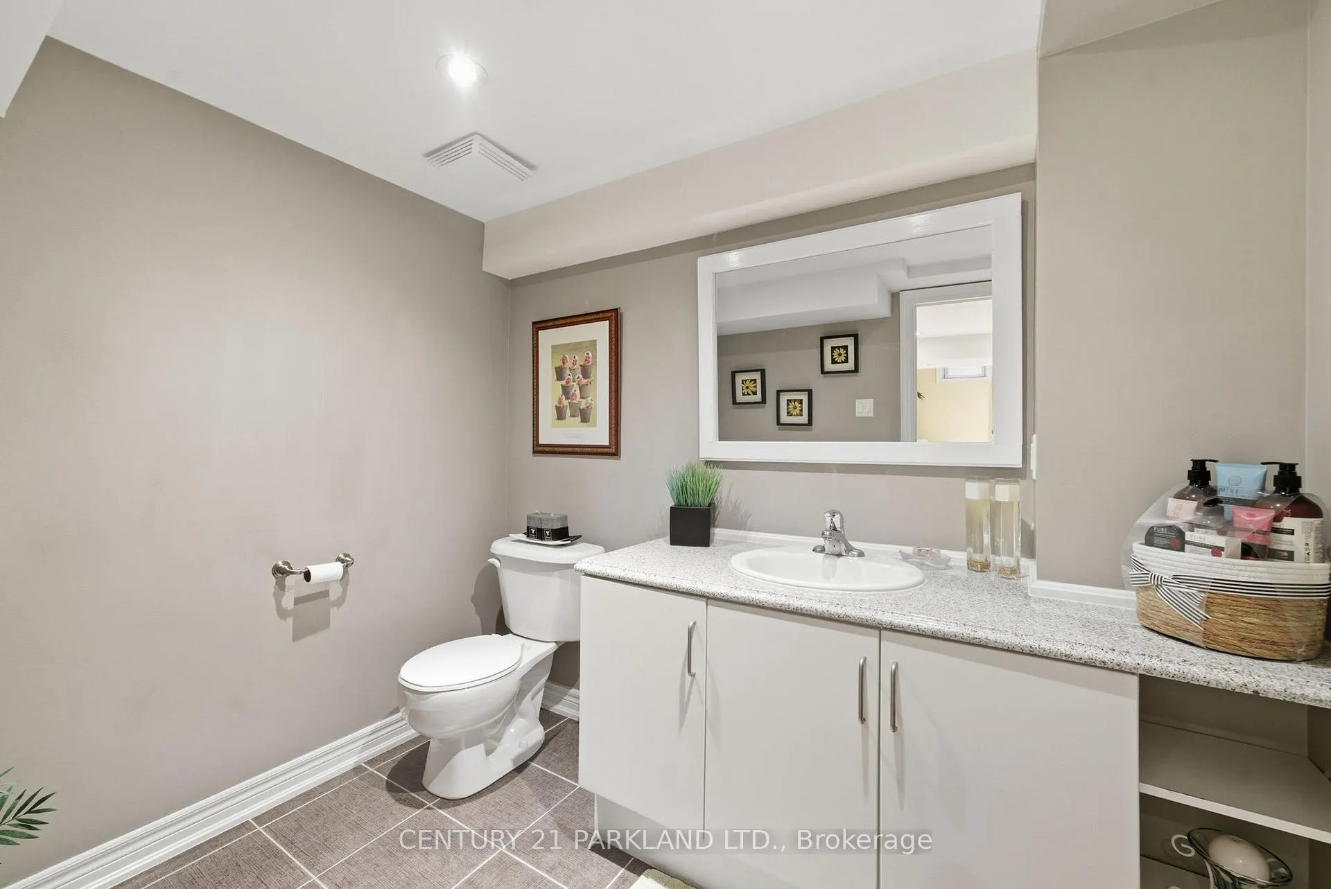 Photo 37 of 18 Turnbridge Road, Aurora, Bayview Wellington — HOMEH