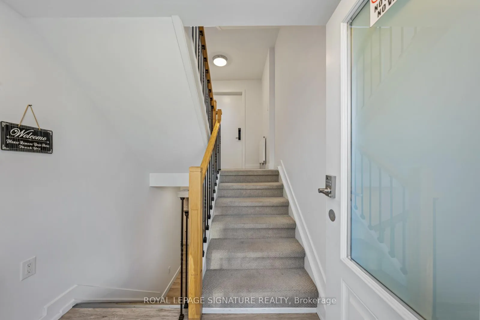 Photo 10 of Unit Main, 291 Glenforest Road, Toronto, Lawrence Park North — HOMEH