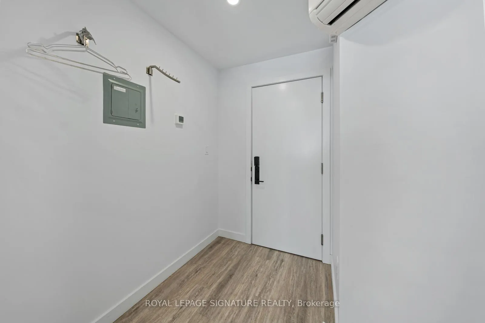 Photo 13 of Unit Main, 291 Glenforest Road, Toronto, Lawrence Park North — HOMEH