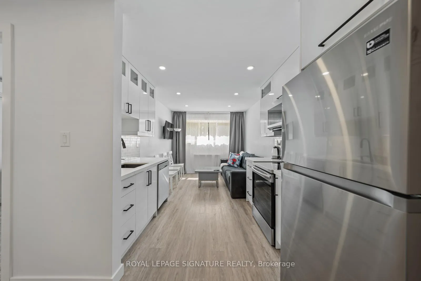 Photo 14 of Unit Main, 291 Glenforest Road, Toronto, Lawrence Park North — HOMEH