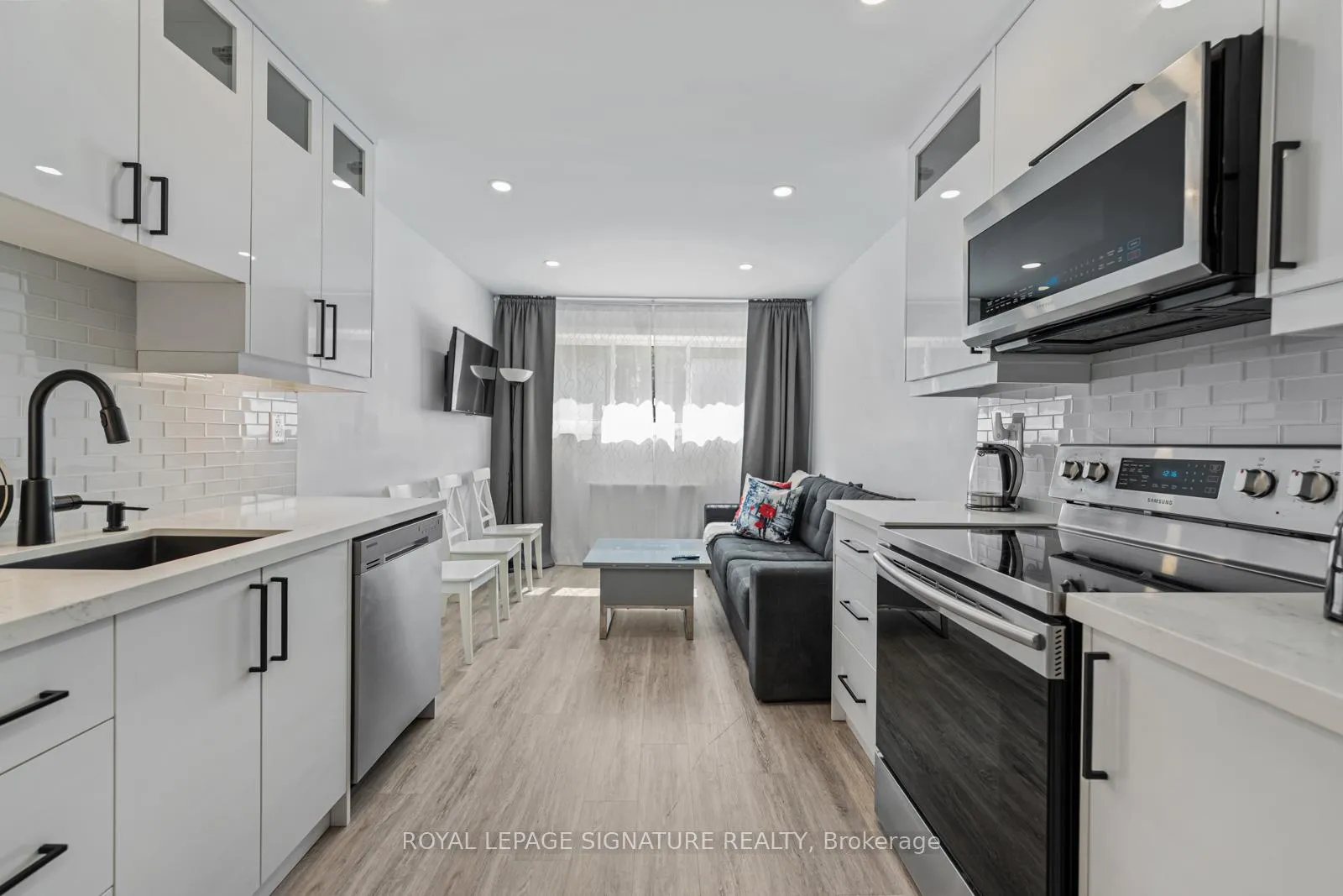 Photo 16 of Unit Main, 291 Glenforest Road, Toronto, Lawrence Park North — HOMEH