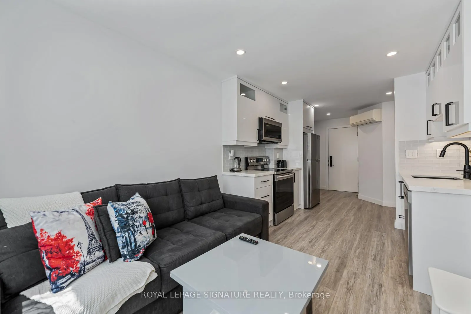 Photo 24 of Unit Main, 291 Glenforest Road, Toronto, Lawrence Park North — HOMEH