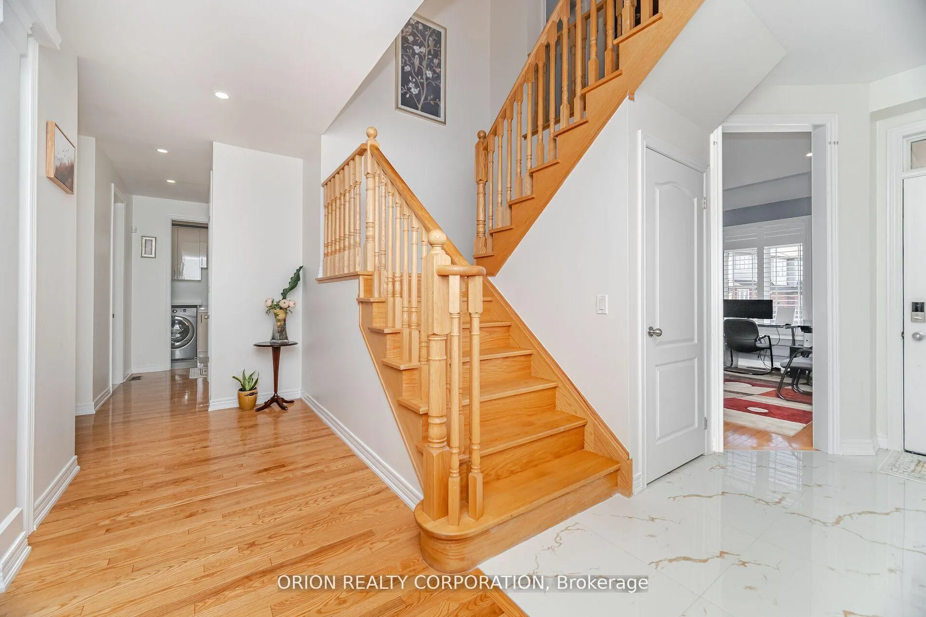 Photo 16 of 802 Miltonbrook Crescent, Milton, Willmott — HOMEH