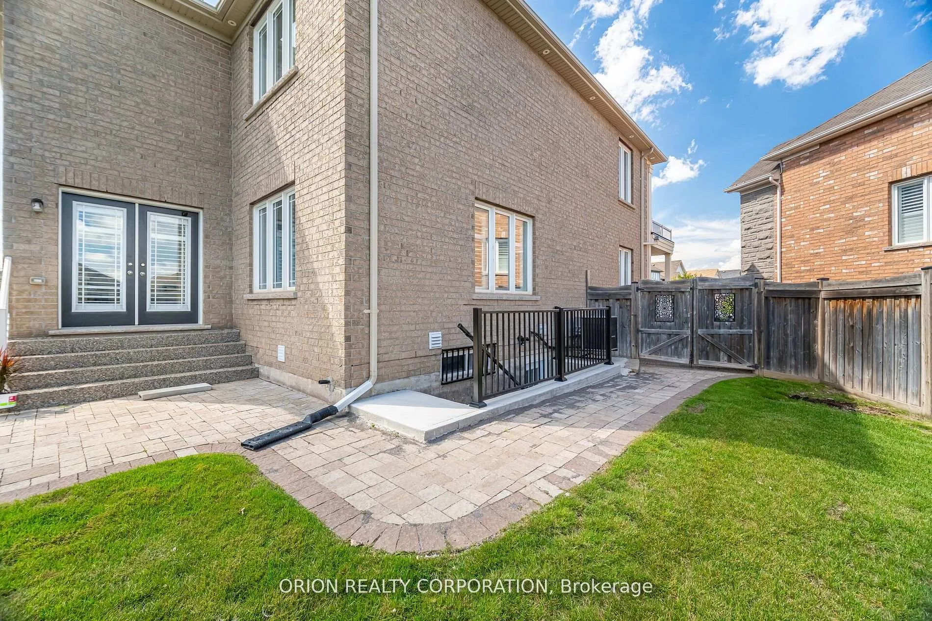 Photo 22 of 802 Miltonbrook Crescent, Milton, Willmott — HOMEH