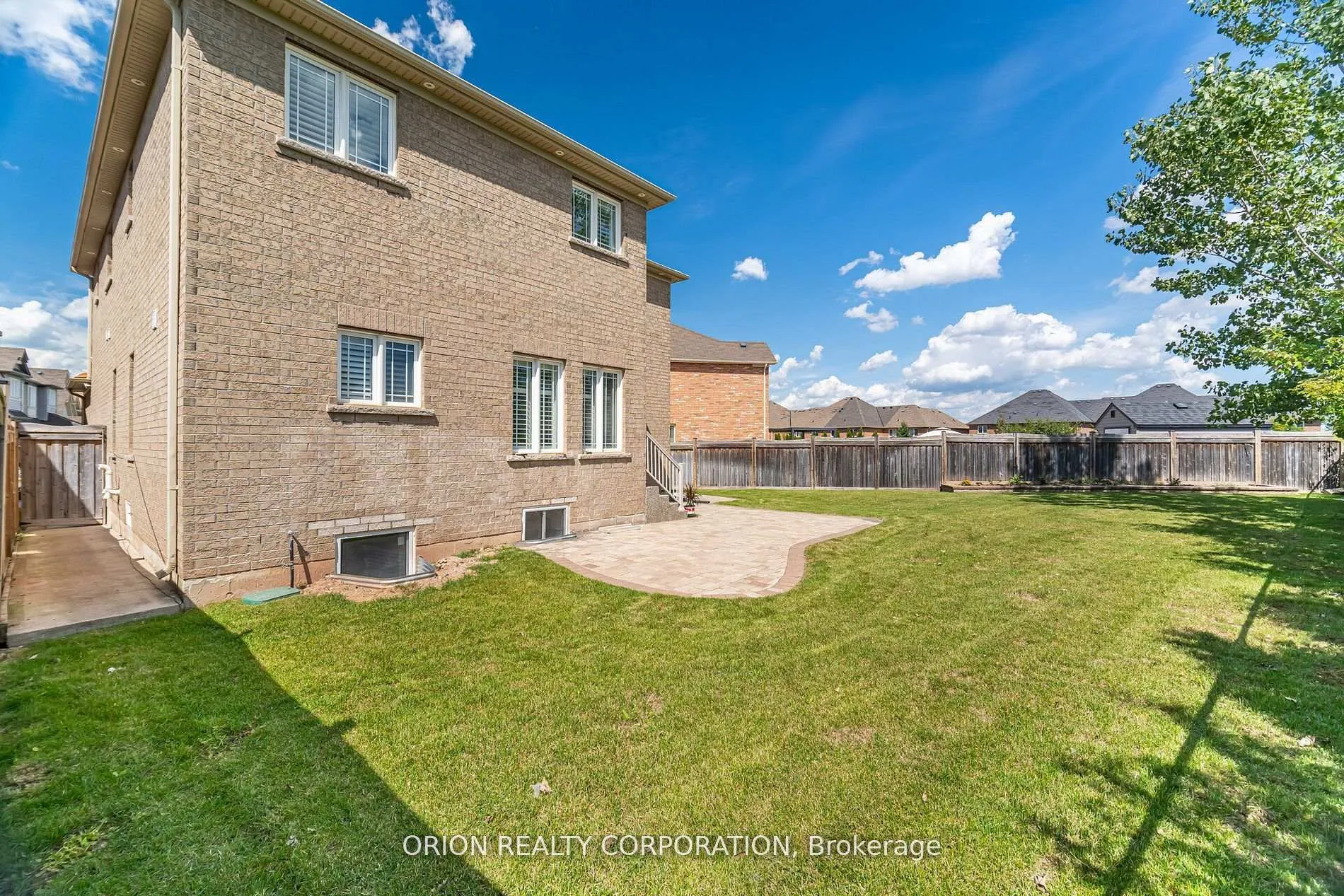 Photo 30 of 802 Miltonbrook Crescent, Milton, Willmott — HOMEH
