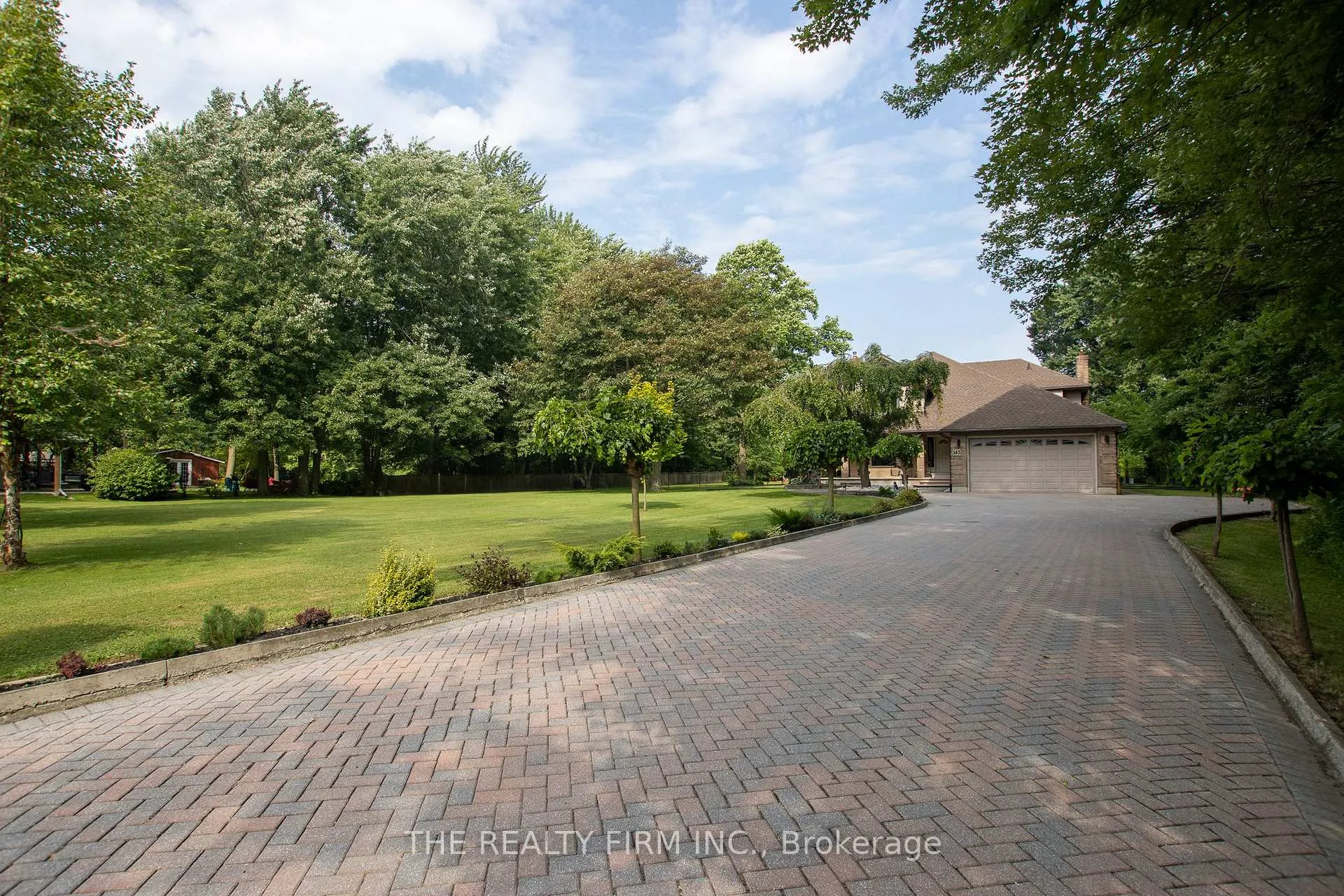 Photo 4 of 145 Walker Street, West Elgin, West Lorne — HOMEH