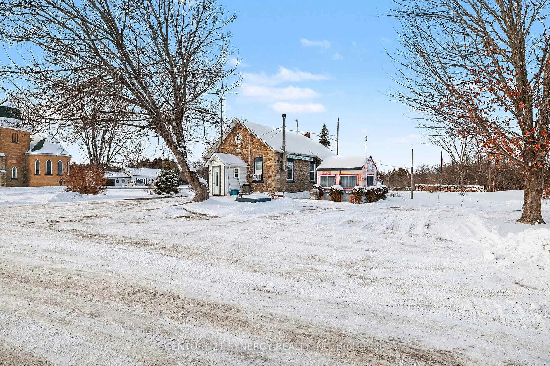 Photo 3 of 655 County Road 29, Elizabethtown-Kitley, Elizabethtown Kitley (Old K.) Twp — HOMEH