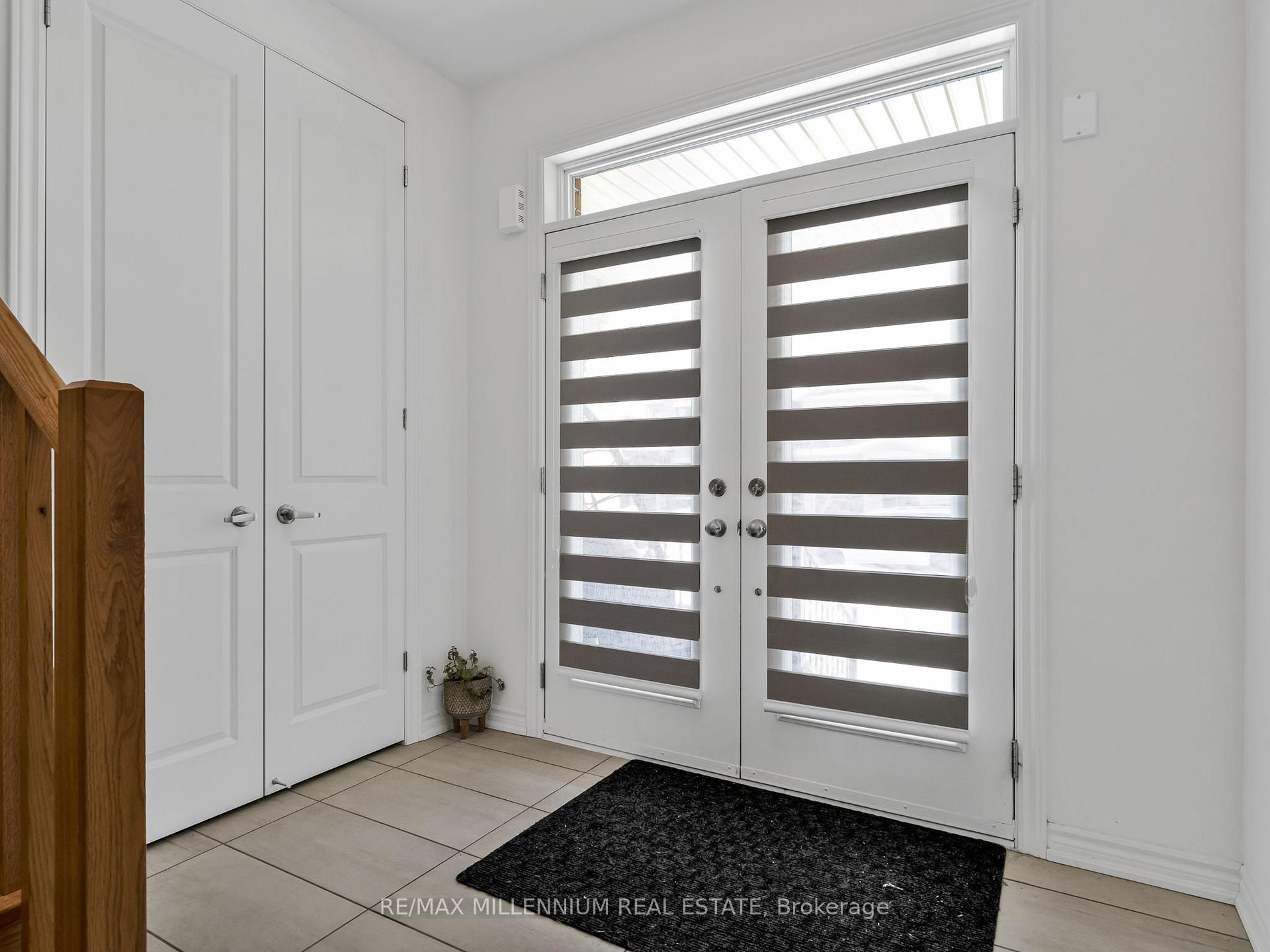 Photo 4 of 1119 Denton Drive, Cobourg — HOMEH
