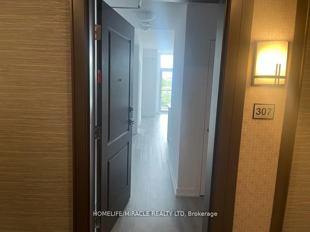 Photo 4 of Unit 307, 460 Dundas Street E, Hamilton, Waterdown — HOMEH