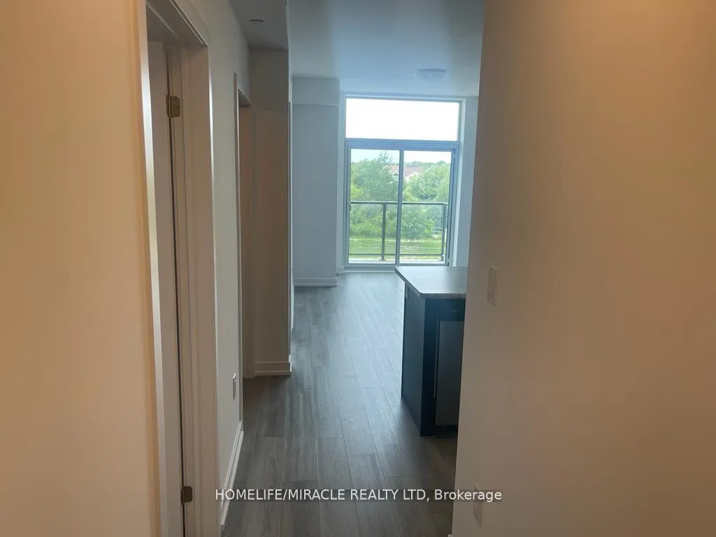 Photo 5 of Unit 307, 460 Dundas Street E, Hamilton, Waterdown — HOMEH