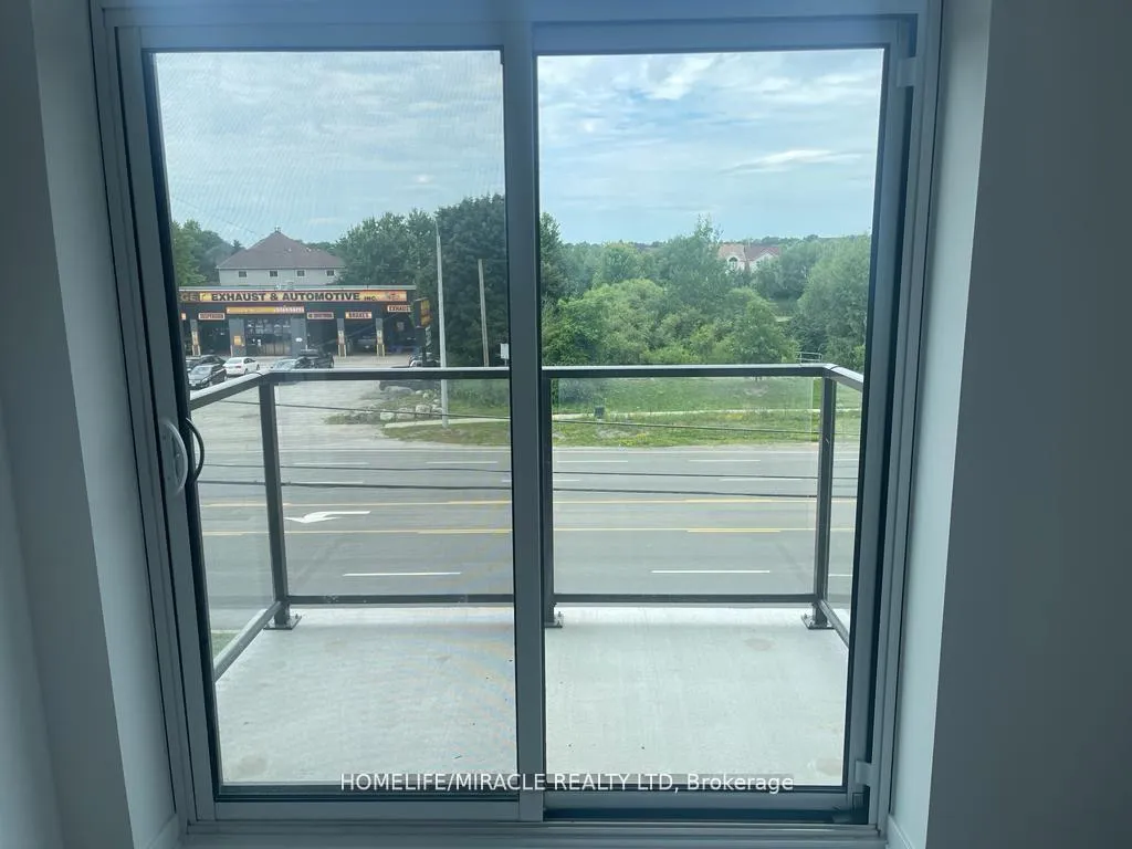 Photo 12 of Unit 307, 460 Dundas Street E, Hamilton, Waterdown — HOMEH