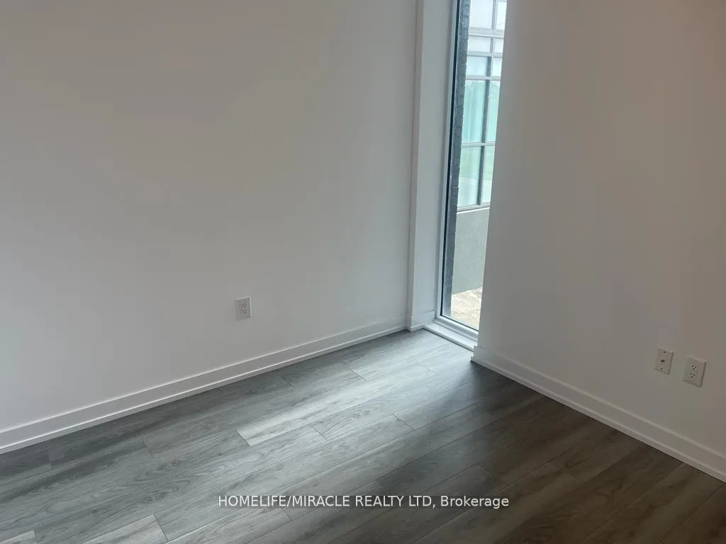 Photo 14 of Unit 307, 460 Dundas Street E, Hamilton, Waterdown — HOMEH