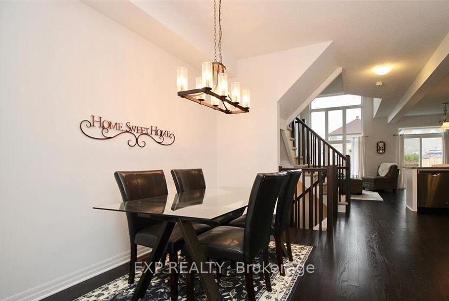 Photo 4 of 1020 Cobble Hill Drive, Ottawa, Barrhaven - Cedargrove/Fraserdale — HOMEH