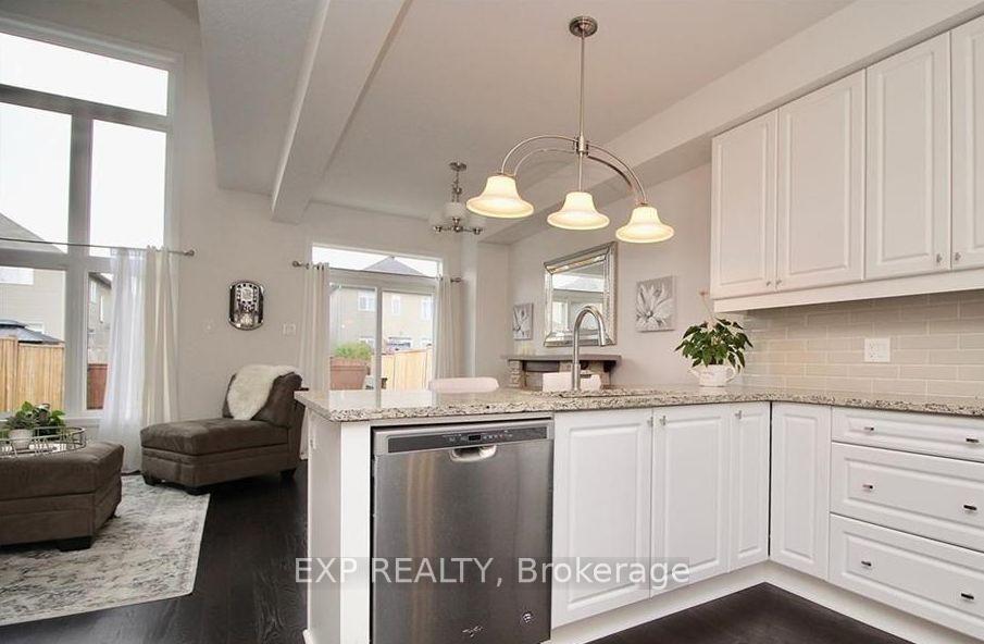 Photo 8 of 1020 Cobble Hill Drive, Ottawa, Barrhaven - Cedargrove/Fraserdale — HOMEH