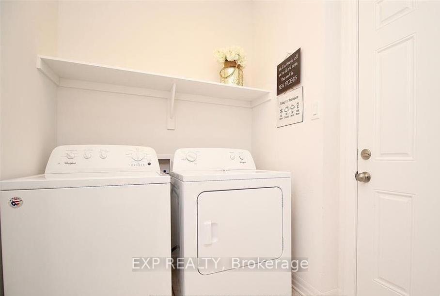 Photo 12 of 1020 Cobble Hill Drive, Ottawa, Barrhaven - Cedargrove/Fraserdale — HOMEH