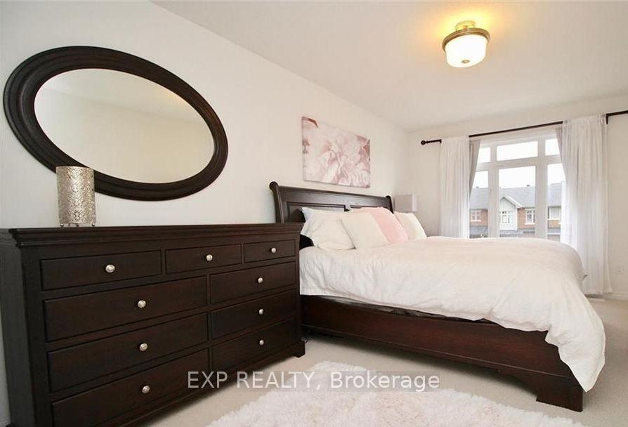 Photo 13 of 1020 Cobble Hill Drive, Ottawa, Barrhaven - Cedargrove/Fraserdale — HOMEH