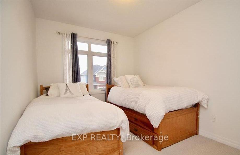 Photo 17 of 1020 Cobble Hill Drive, Ottawa, Barrhaven - Cedargrove/Fraserdale — HOMEH