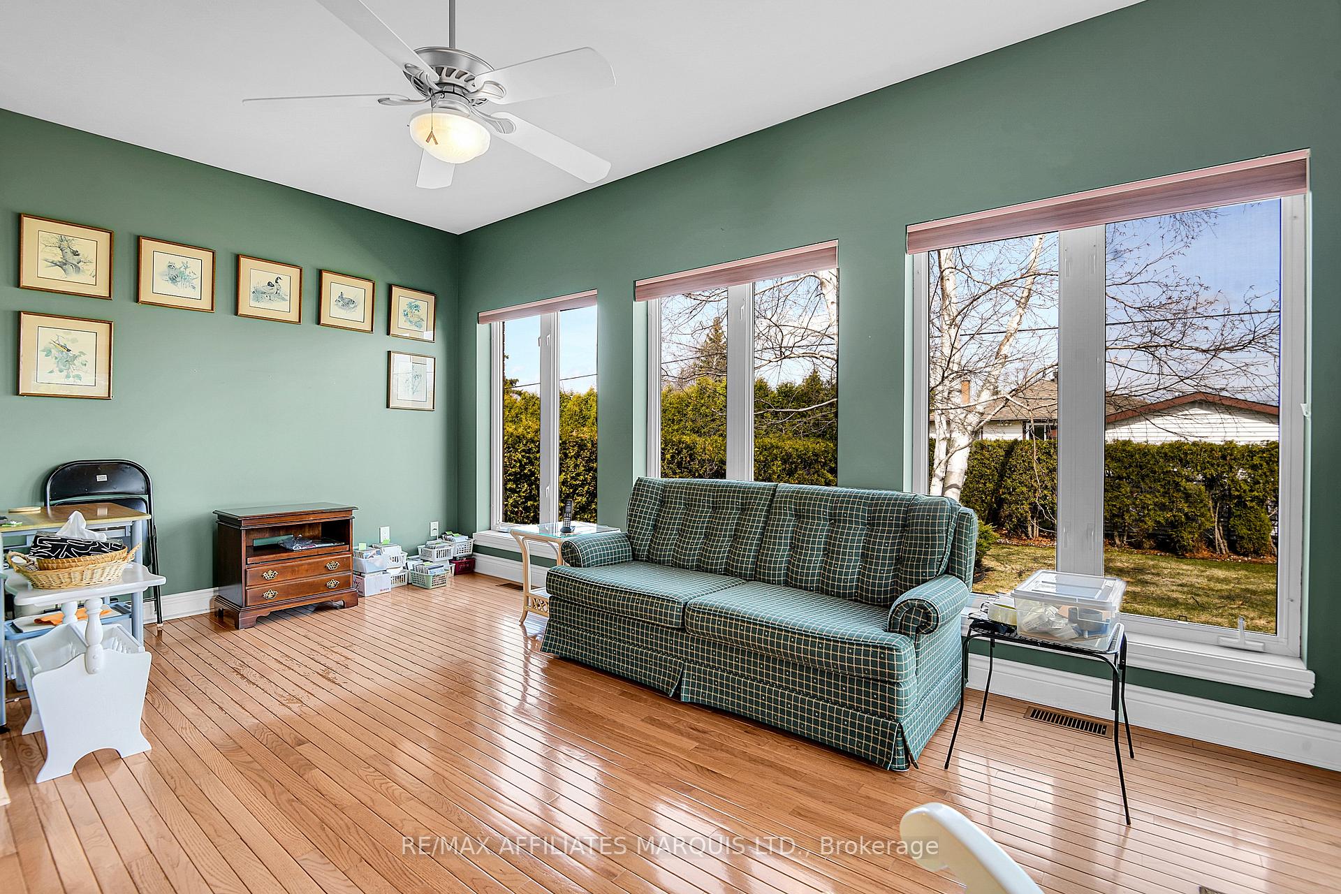 Photo 9 of 540 Joanne Crescent, Cornwall — HOMEH