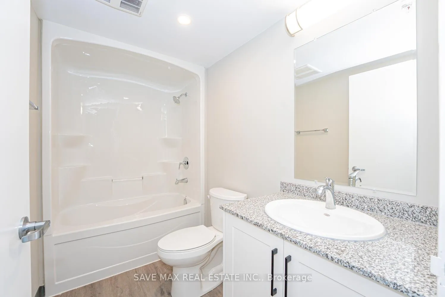 Photo 17 of Unit 701, 595 Strasburg Road, Kitchener — HOMEH