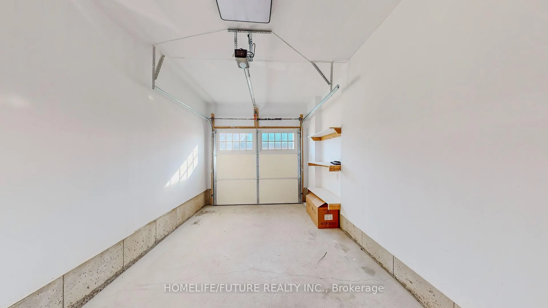 Photo 26 of 350 Seabrook Drive, Kitchener — HOMEH
