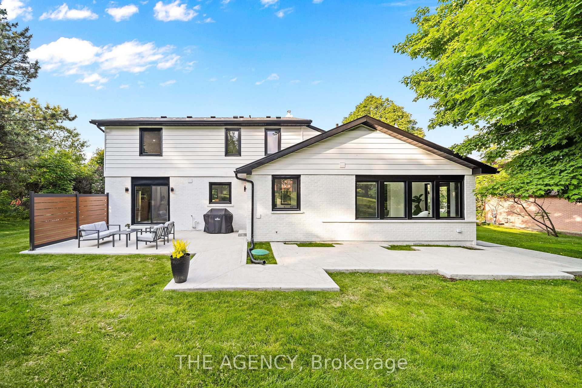 Photo 33 of 19 Maple Grove Road, Caledon, Caledon Village — HOMEH