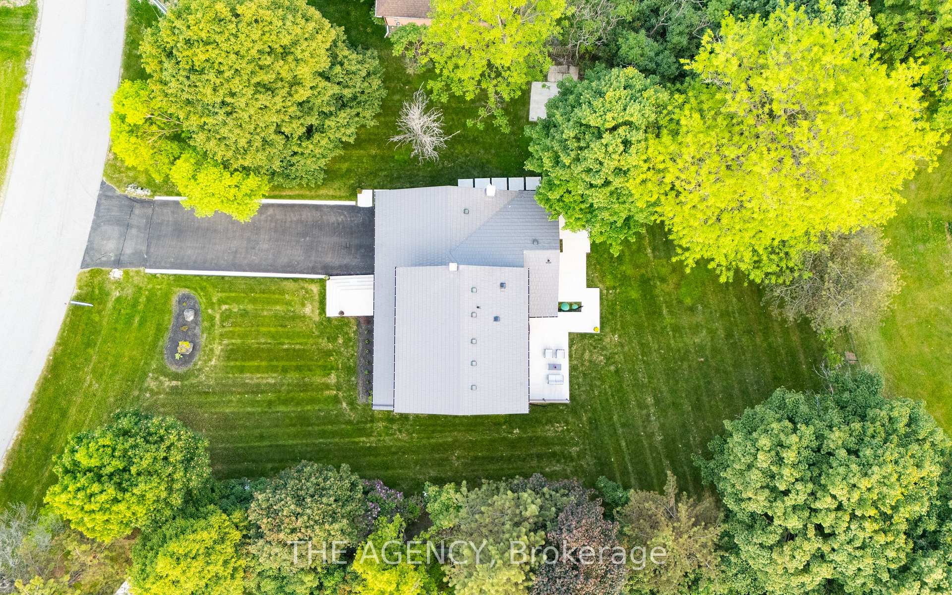 Photo 24 of 19 Maple Grove Road, Caledon, Caledon Village — HOMEH