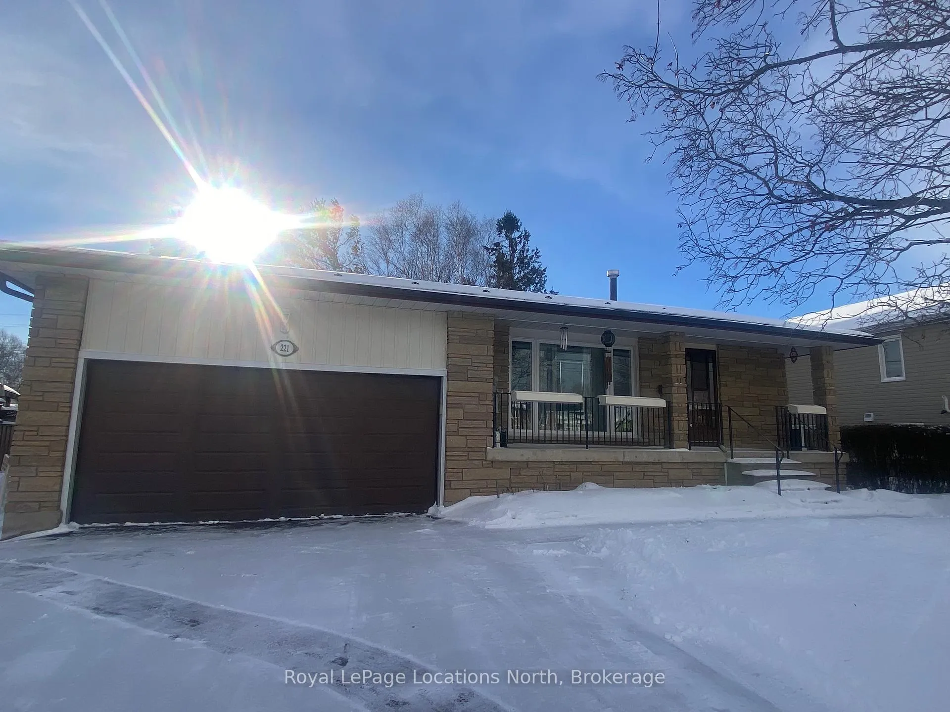 Photo 2 of 221 John Street, Clearview, Stayner — HOMEH