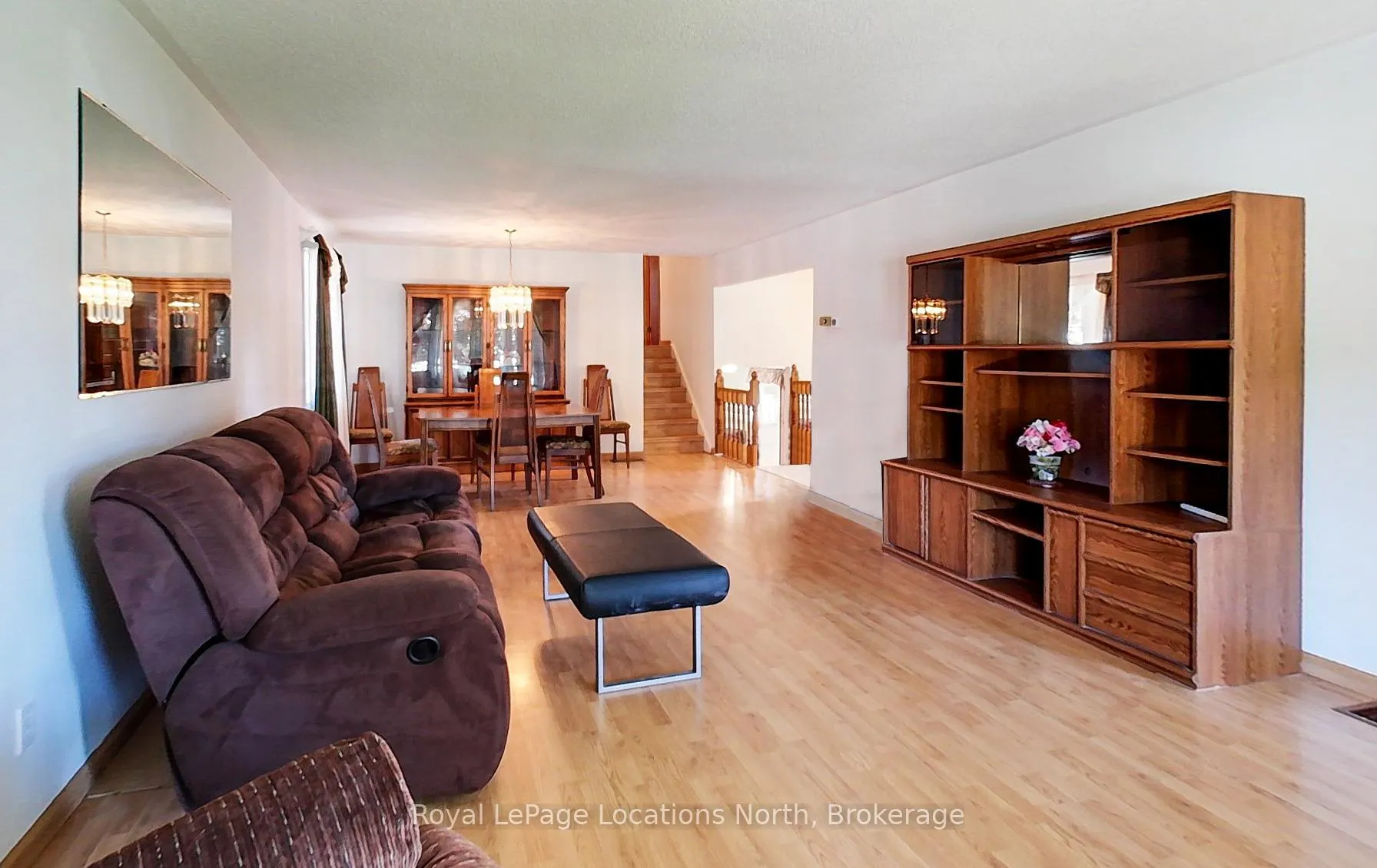 Photo 3 of 221 John Street, Clearview, Stayner — HOMEH