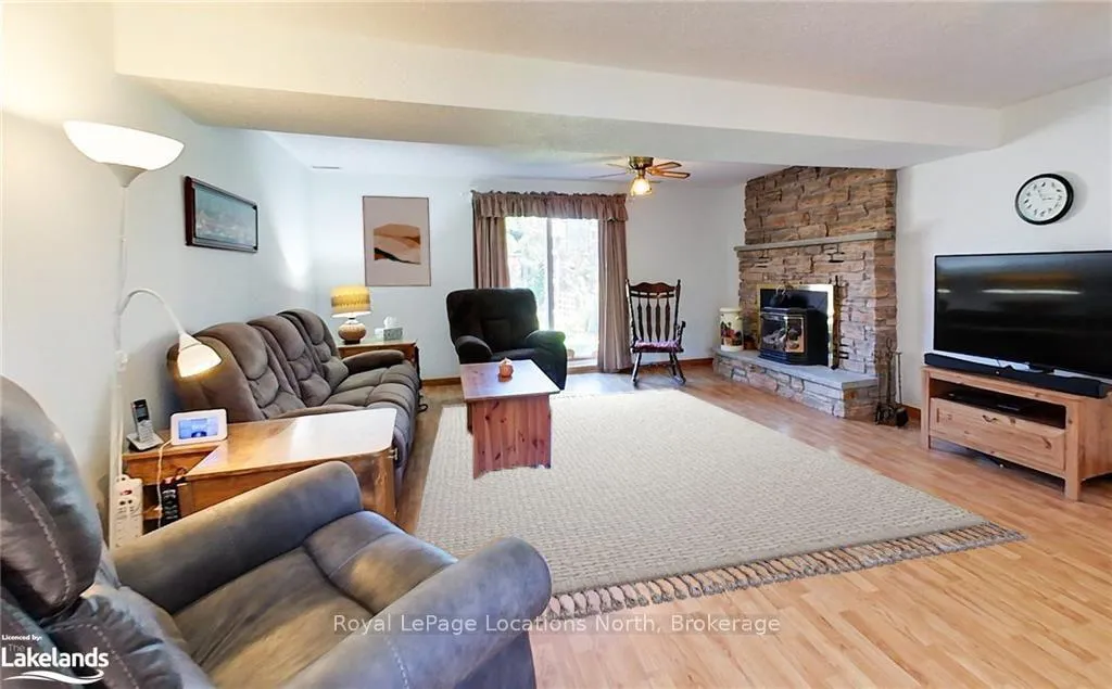 Photo 9 of 221 John Street, Clearview, Stayner — HOMEH