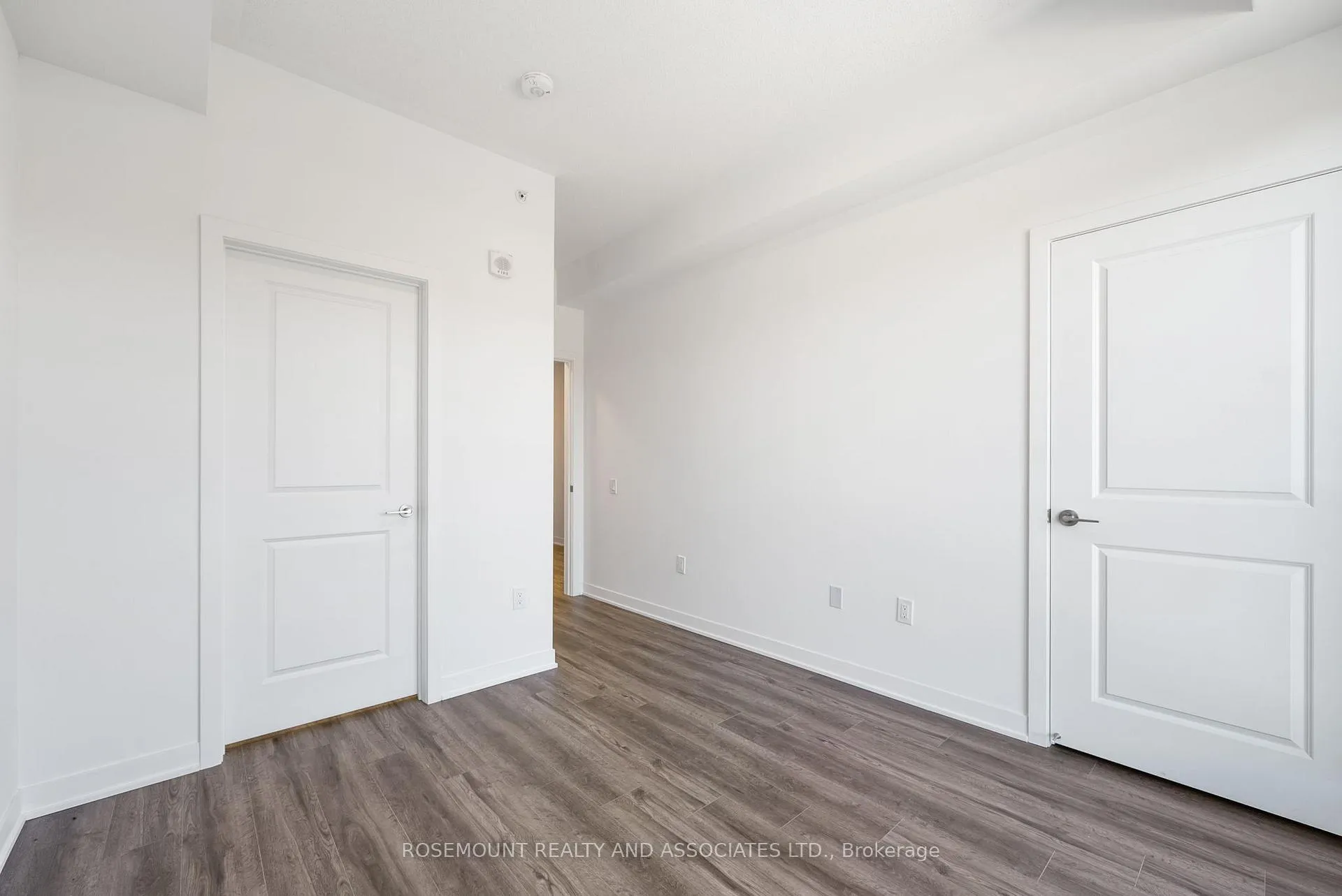 Photo 19 of Unit 221, 385 Arctic red Drive, Oshawa, Windfields — HOMEH