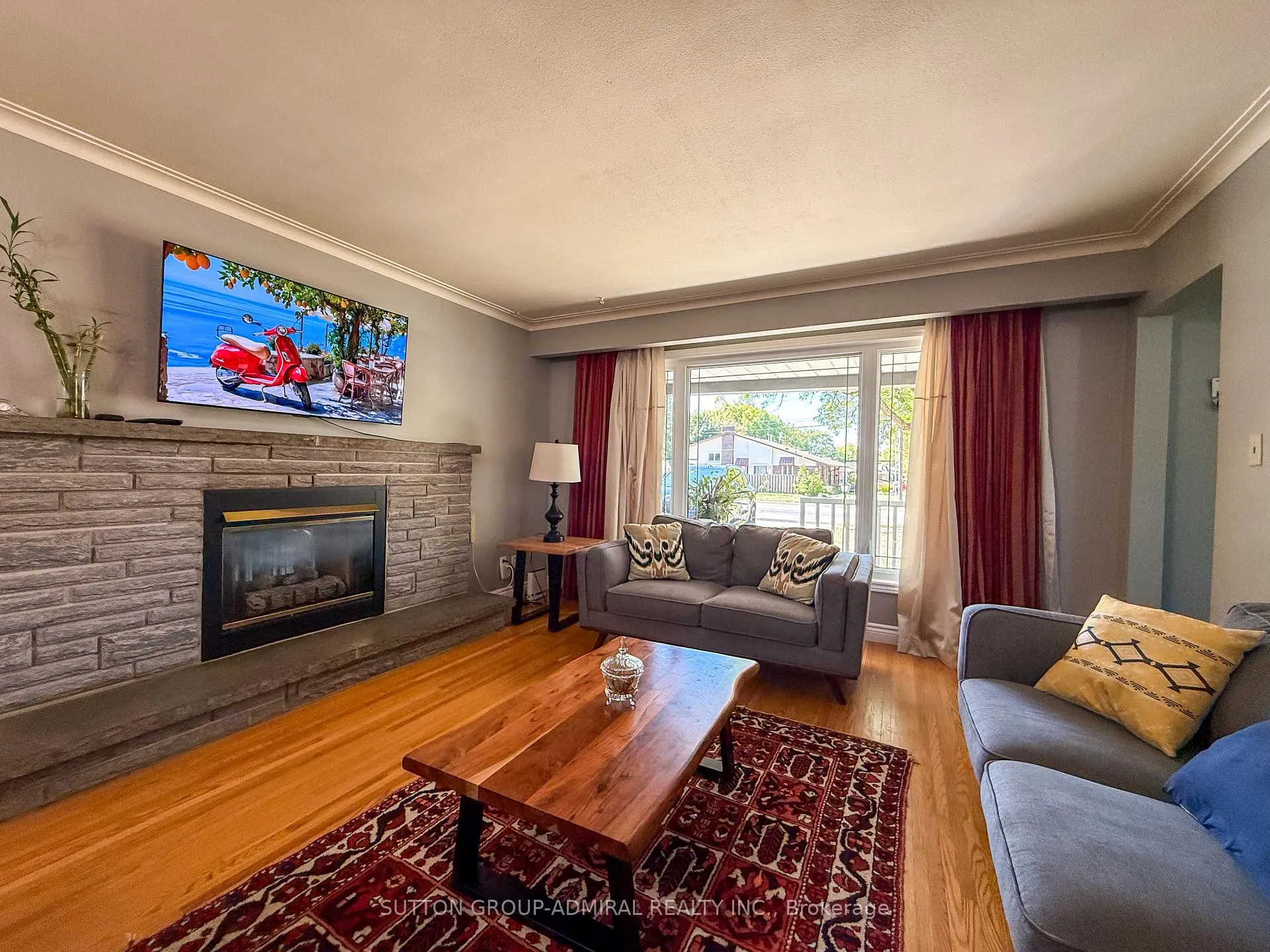 Photo 7 of 4208 Dorchester Road, Niagara Falls, Morrison — HOMEH