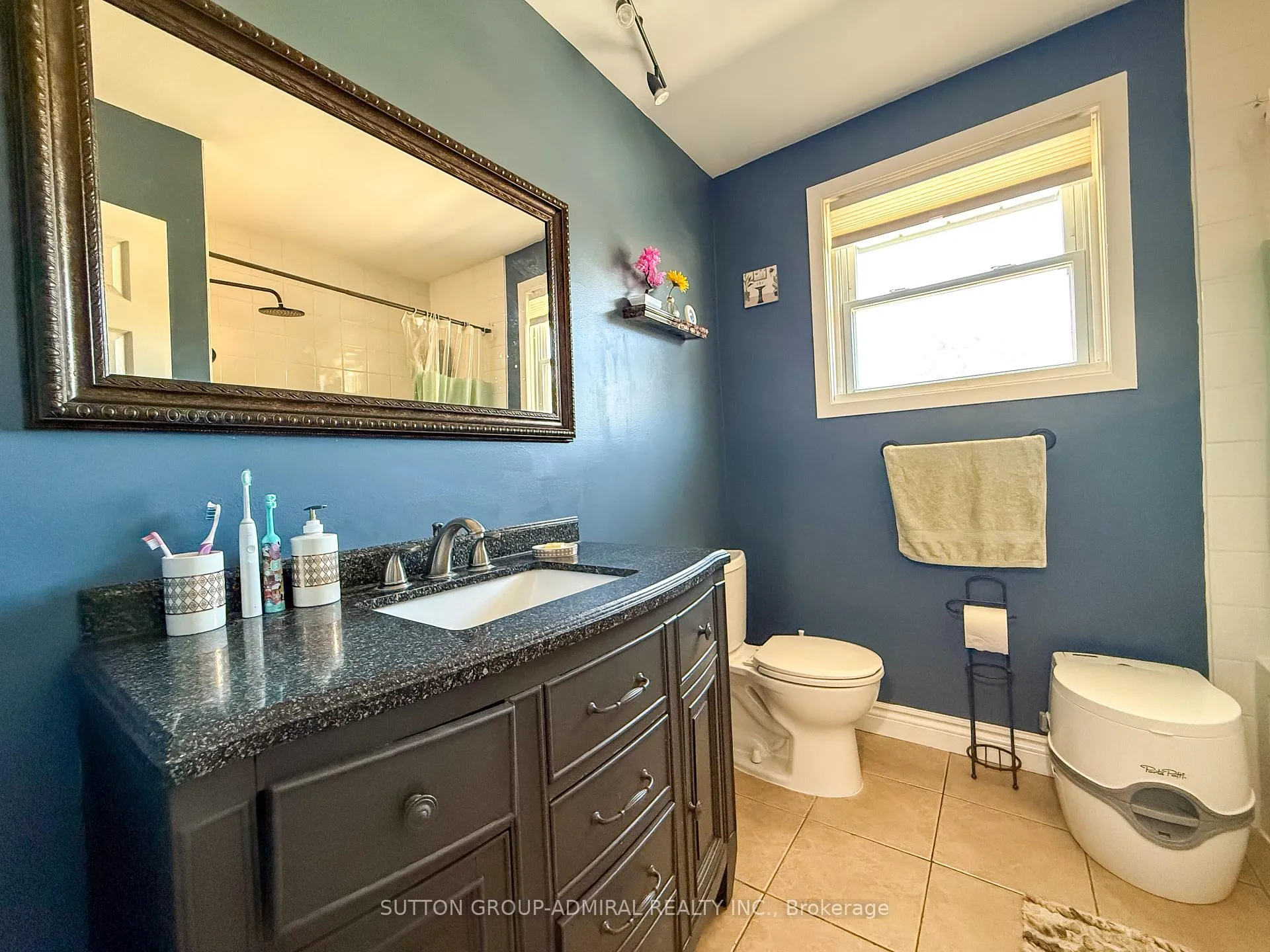 Photo 23 of 4208 Dorchester Road, Niagara Falls, Morrison — HOMEH