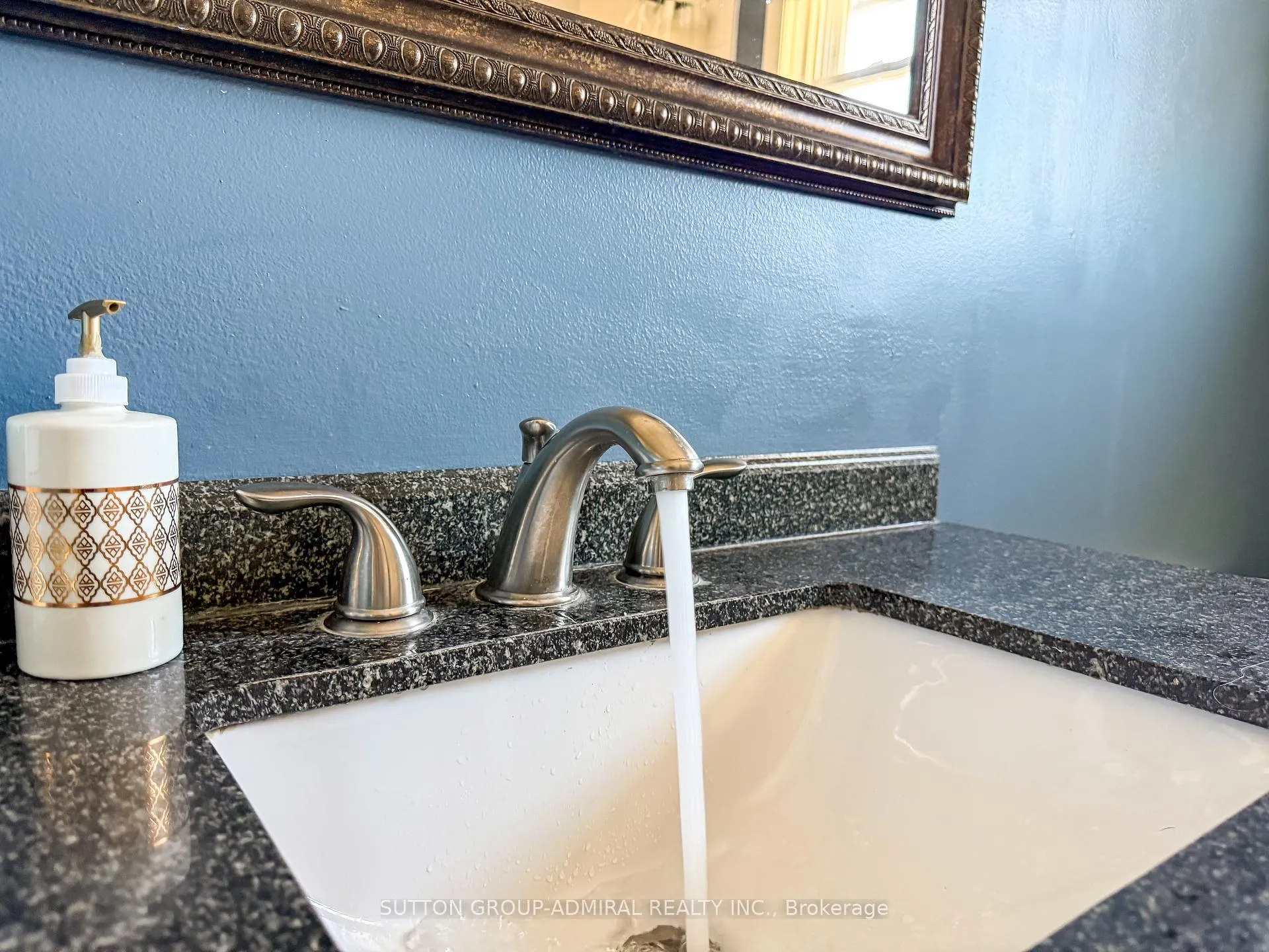 Photo 24 of 4208 Dorchester Road, Niagara Falls, Morrison — HOMEH