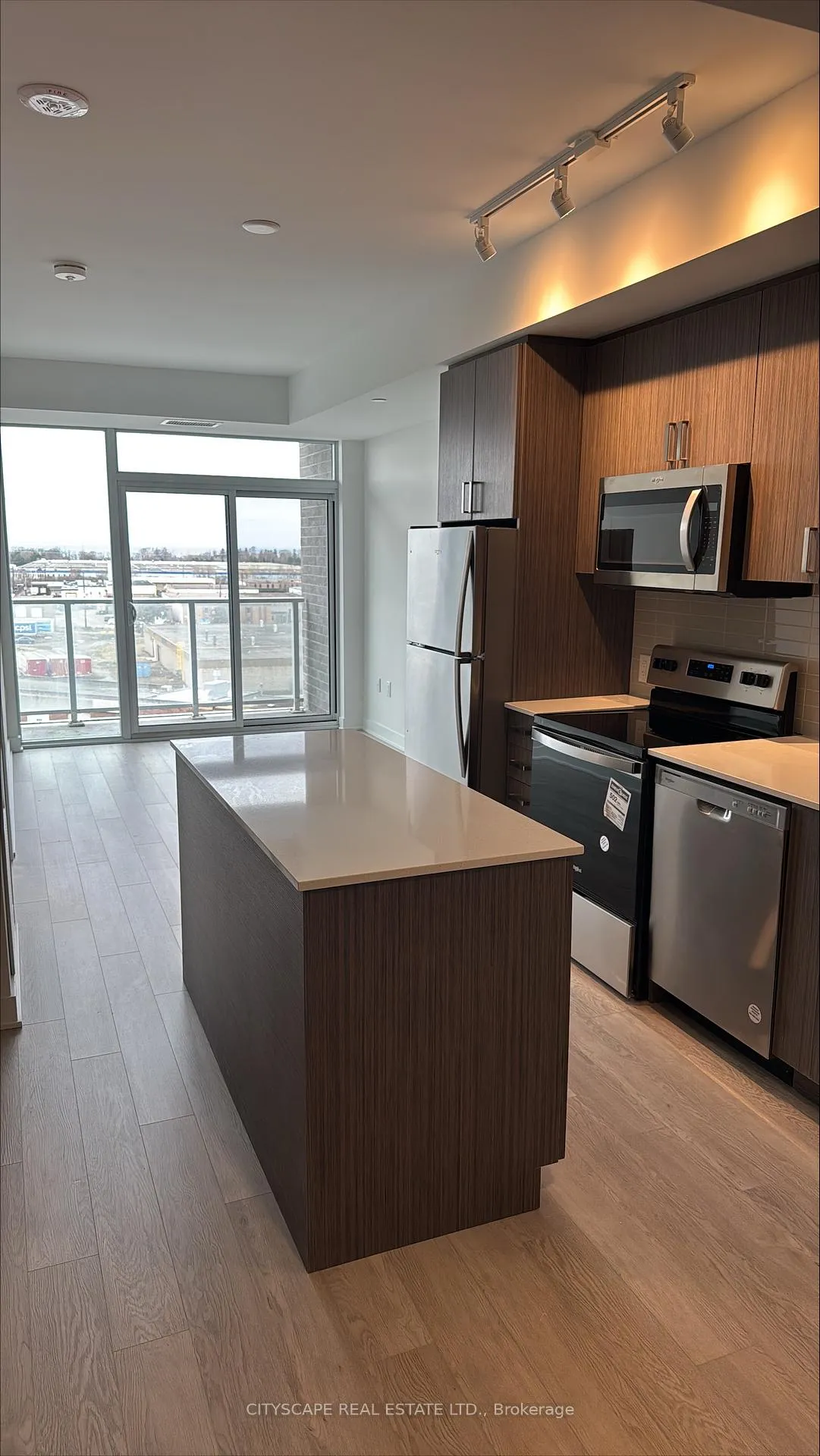 Front of Unit 608, 2782 Barton Street