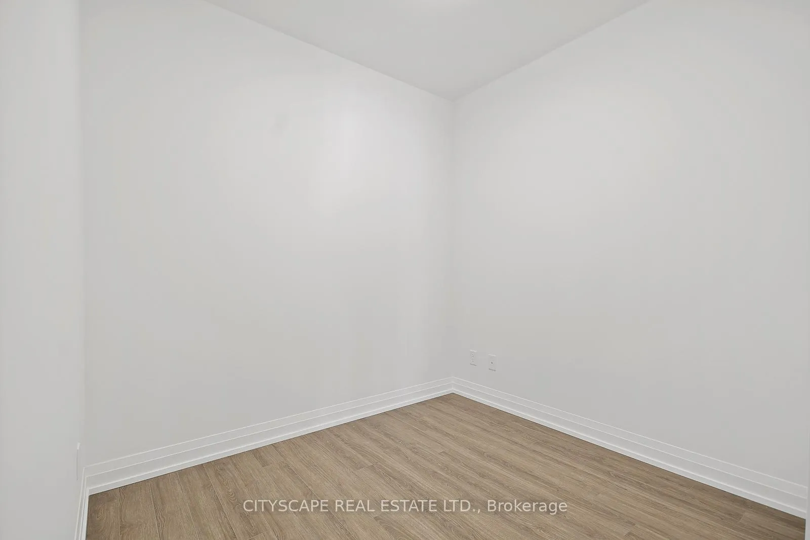 Photo 4 of Unit 1611, 286 Main Street, Toronto, East End-Danforth — HOMEH