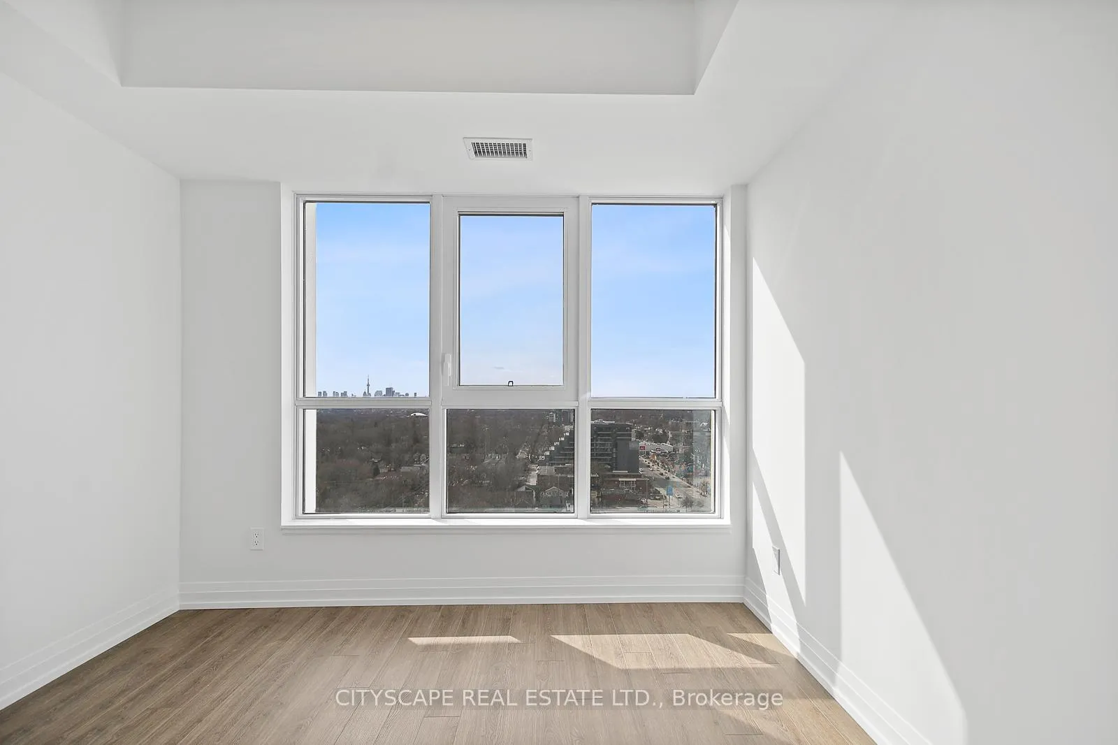 Photo 13 of Unit 1611, 286 Main Street, Toronto, East End-Danforth — HOMEH