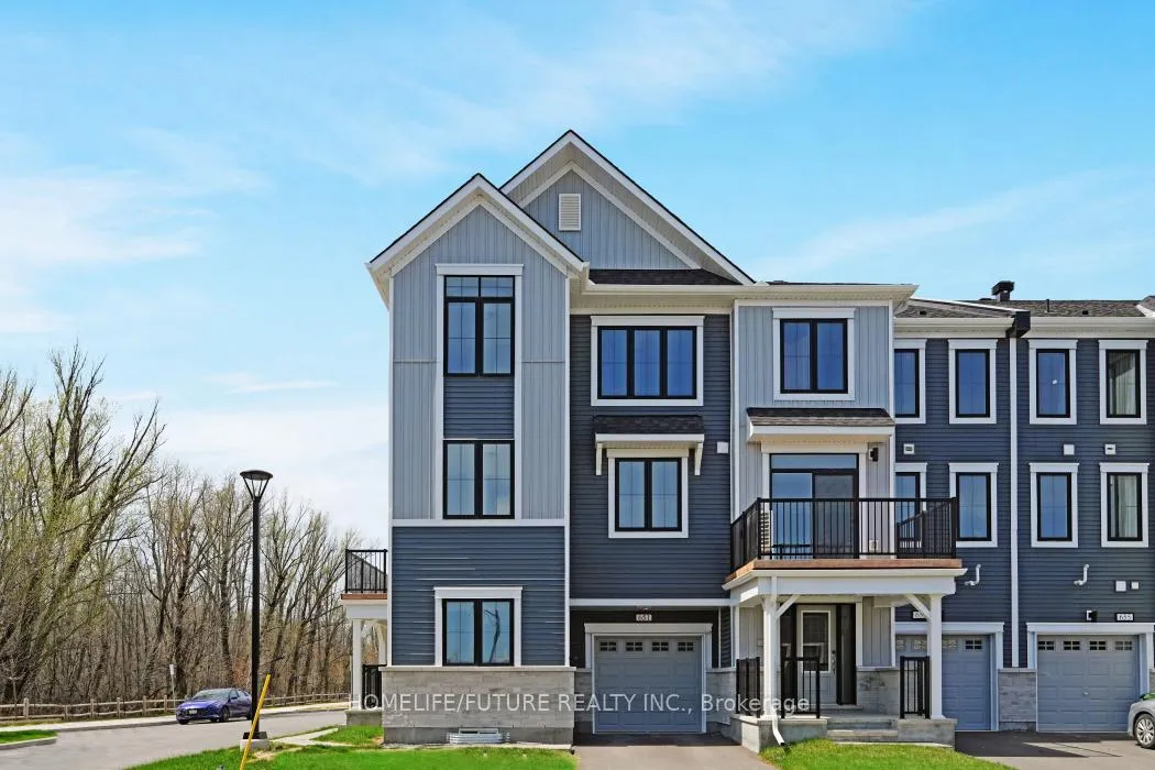 Photo 3 of 651 Cygnus Street, Ottawa, Barrhaven - Half Moon Bay — HOMEH