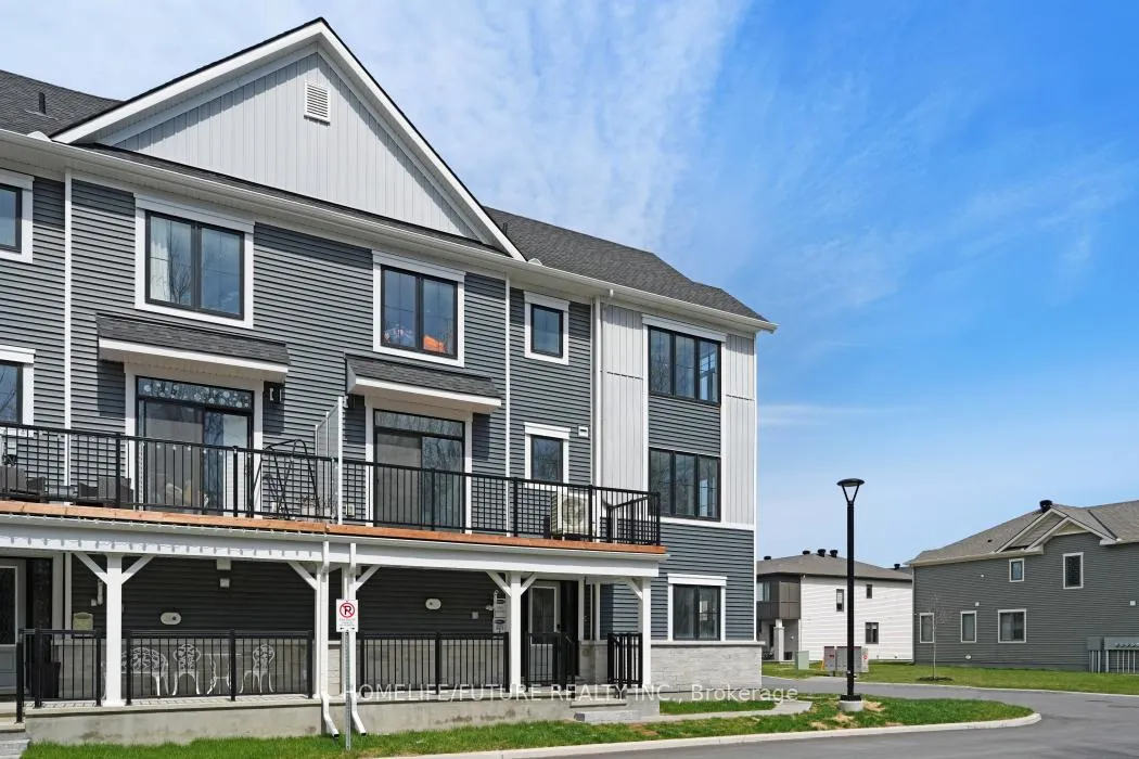 Photo 6 of 651 Cygnus Street, Ottawa, Barrhaven - Half Moon Bay — HOMEH