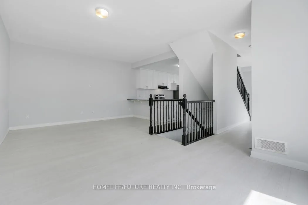 Photo 15 of 651 Cygnus Street, Ottawa, Barrhaven - Half Moon Bay — HOMEH