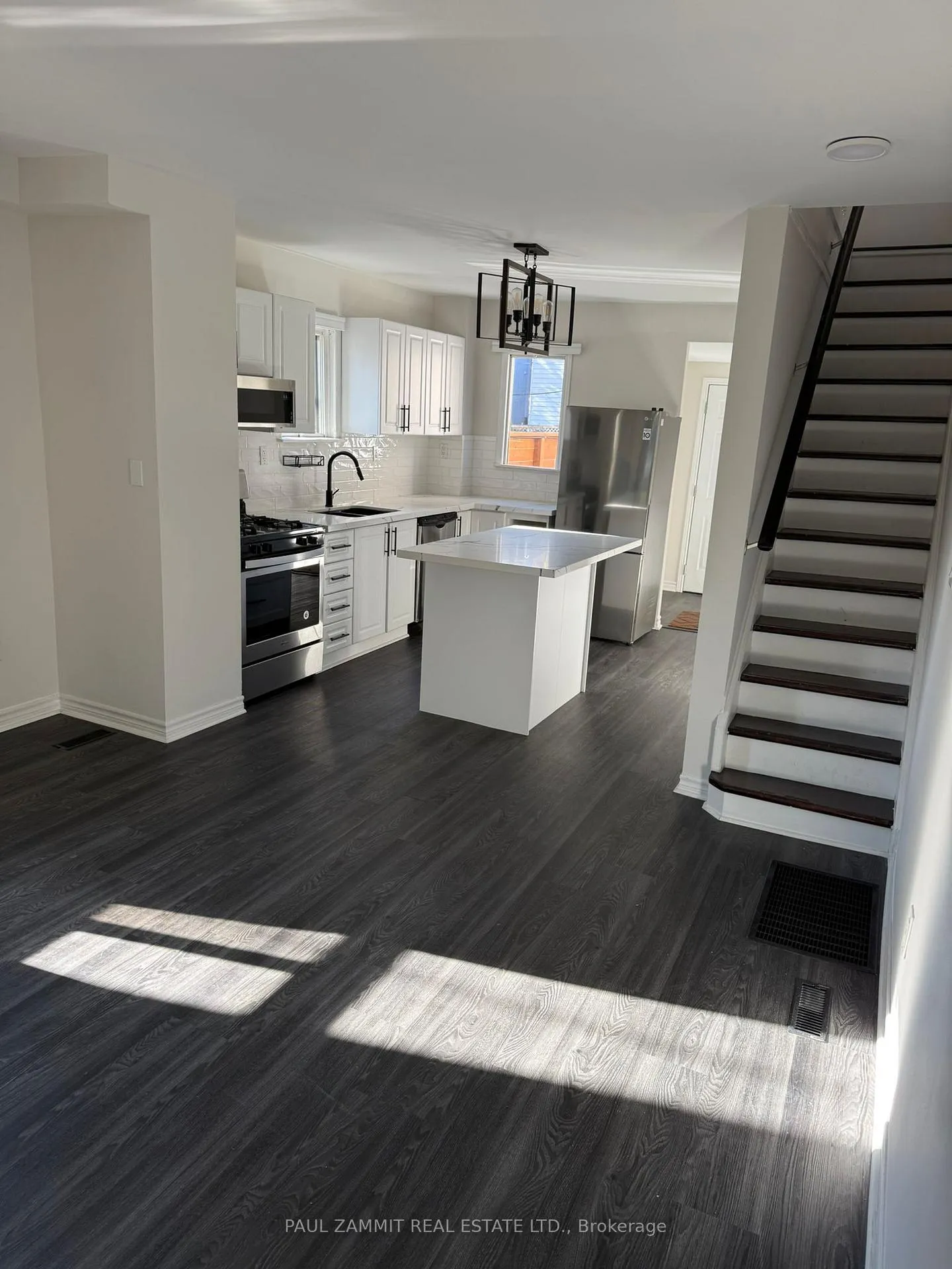 Photo 11 of 144 Hamilton Street, Toronto, South Riverdale — HOMEH