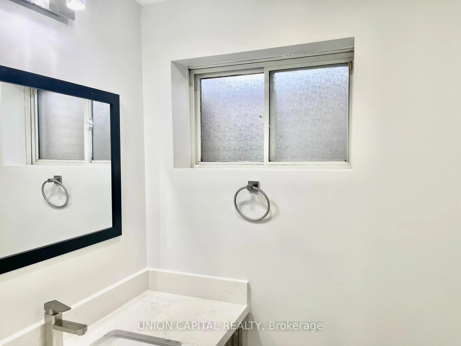 Photo 10 of Unit Lower, 19 Devonshire Avenue, Markham, Milliken Mills East — HOMEH