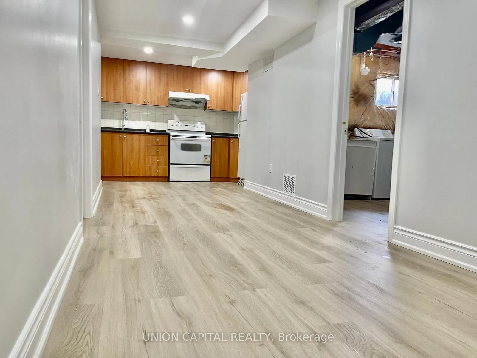 Photo 19 of Unit Lower, 19 Devonshire Avenue, Markham, Milliken Mills East — HOMEH