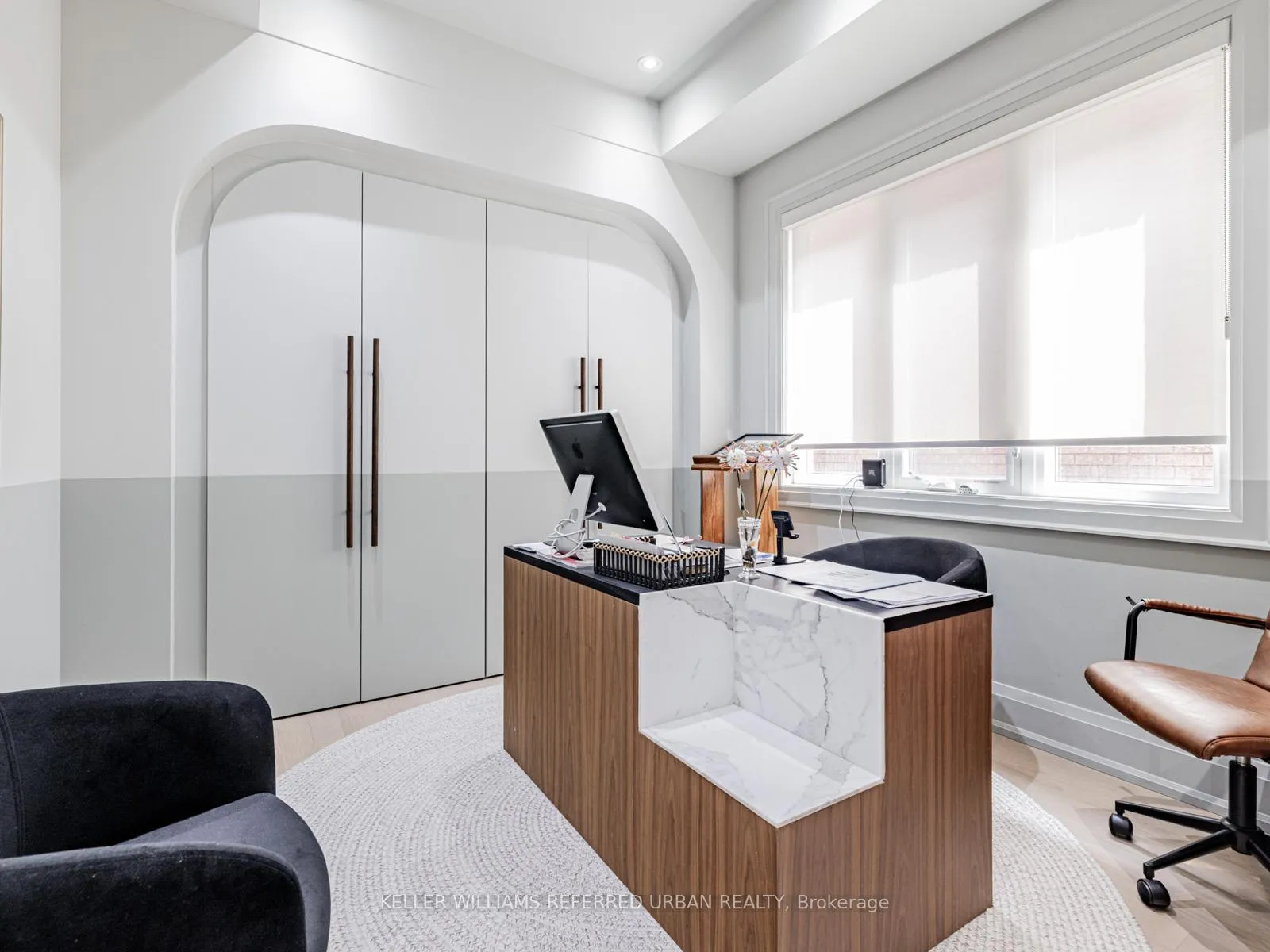 Photo 8 of 606 Glengrove Avenue, Toronto, Englemount-Lawrence — HOMEH
