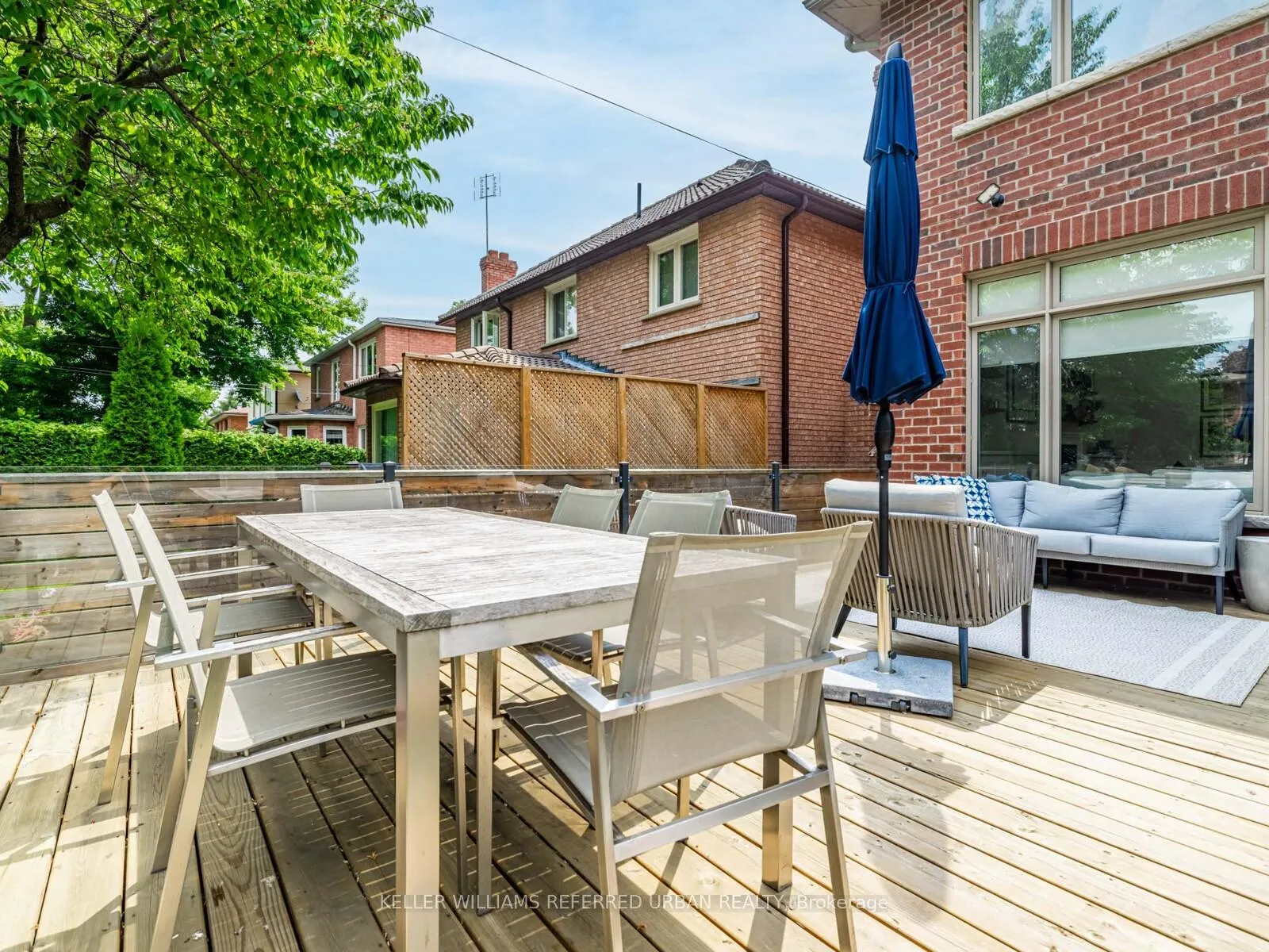 Photo 34 of 606 Glengrove Avenue, Toronto, Englemount-Lawrence — HOMEH