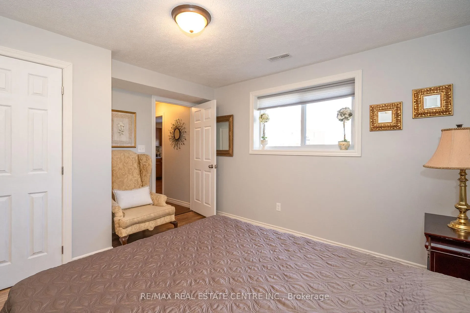 Photo 20 of Unit B, 405 Minnie Street, North Huron, Wingham — HOMEH