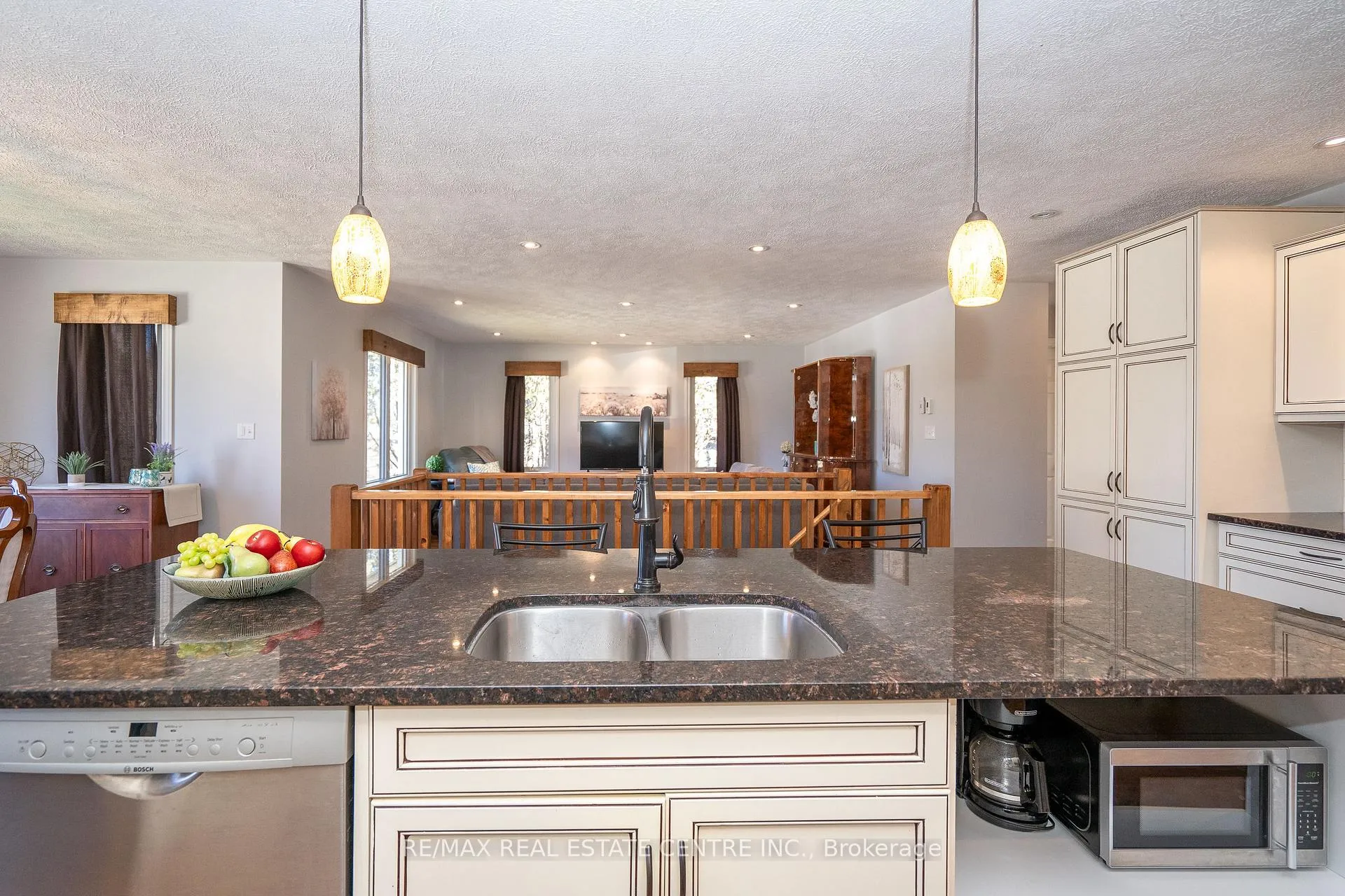 Photo 5 of Unit A, 405 Minnie Street, North Huron, Wingham — HOMEH