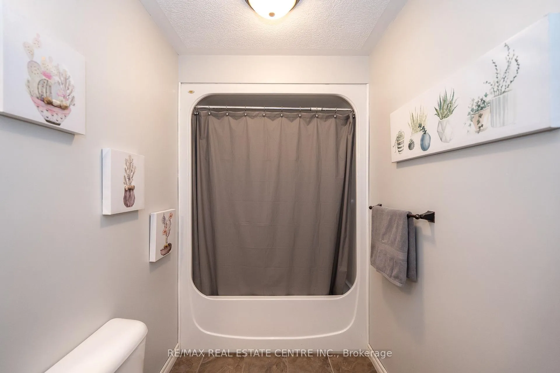 Photo 21 of Unit A, 405 Minnie Street, North Huron, Wingham — HOMEH