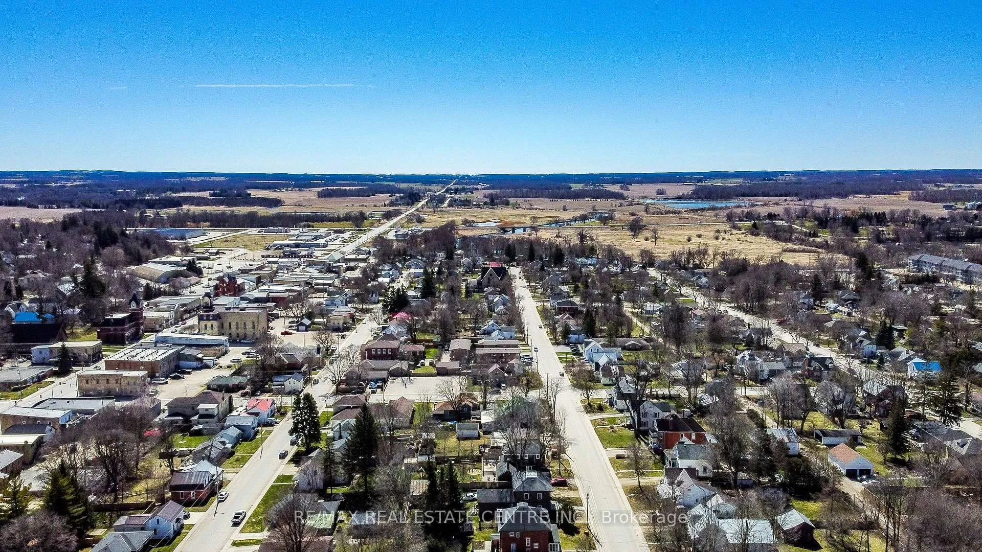 Photo 34 of Unit A, 405 Minnie Street, North Huron, Wingham — HOMEH